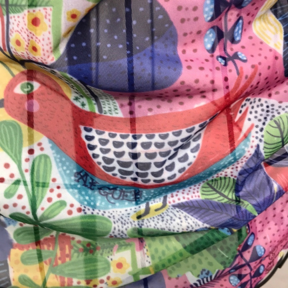 IAY Guey Blouse - Picture 6 of 6
